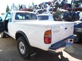 2000 Toyota Tacoma SR5 White 3.4L AT 4WD #Z23350